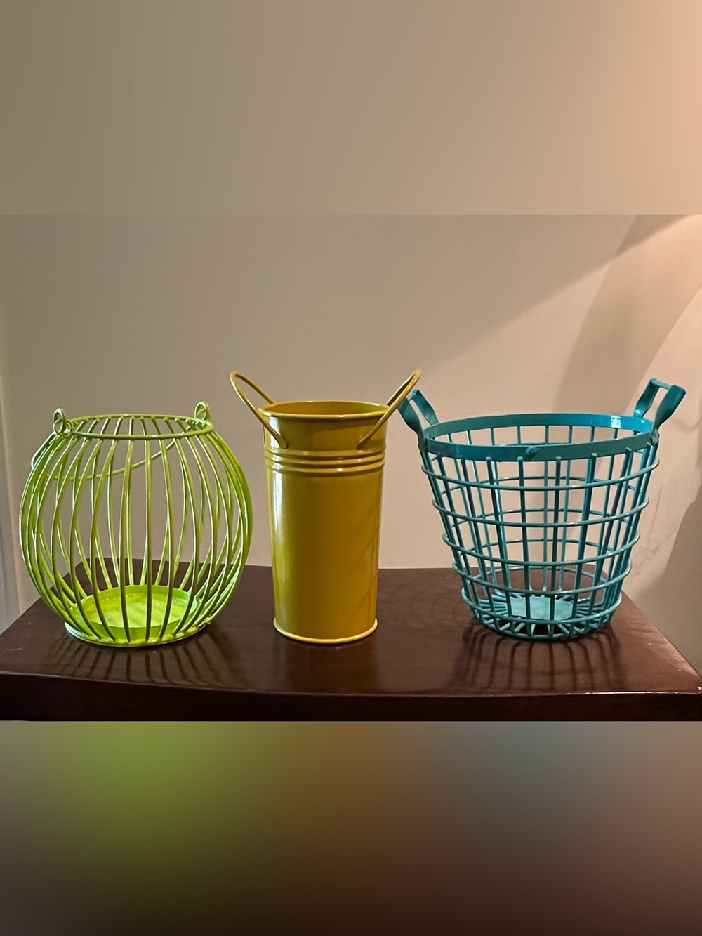 Set of 3 heavier weight metal containers • Hangable